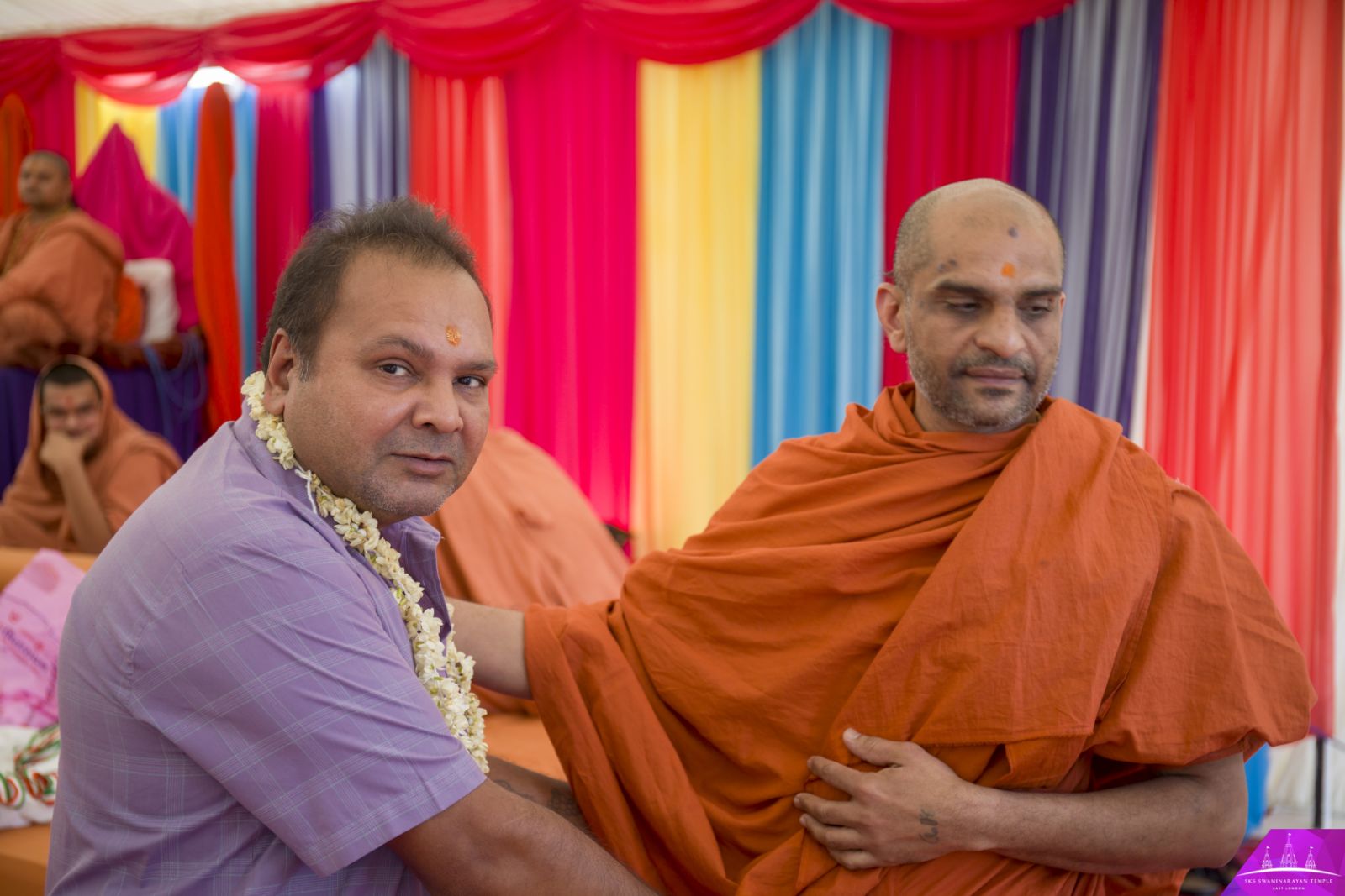 ©1987-2017 SKS Swaminarayan Temple East London